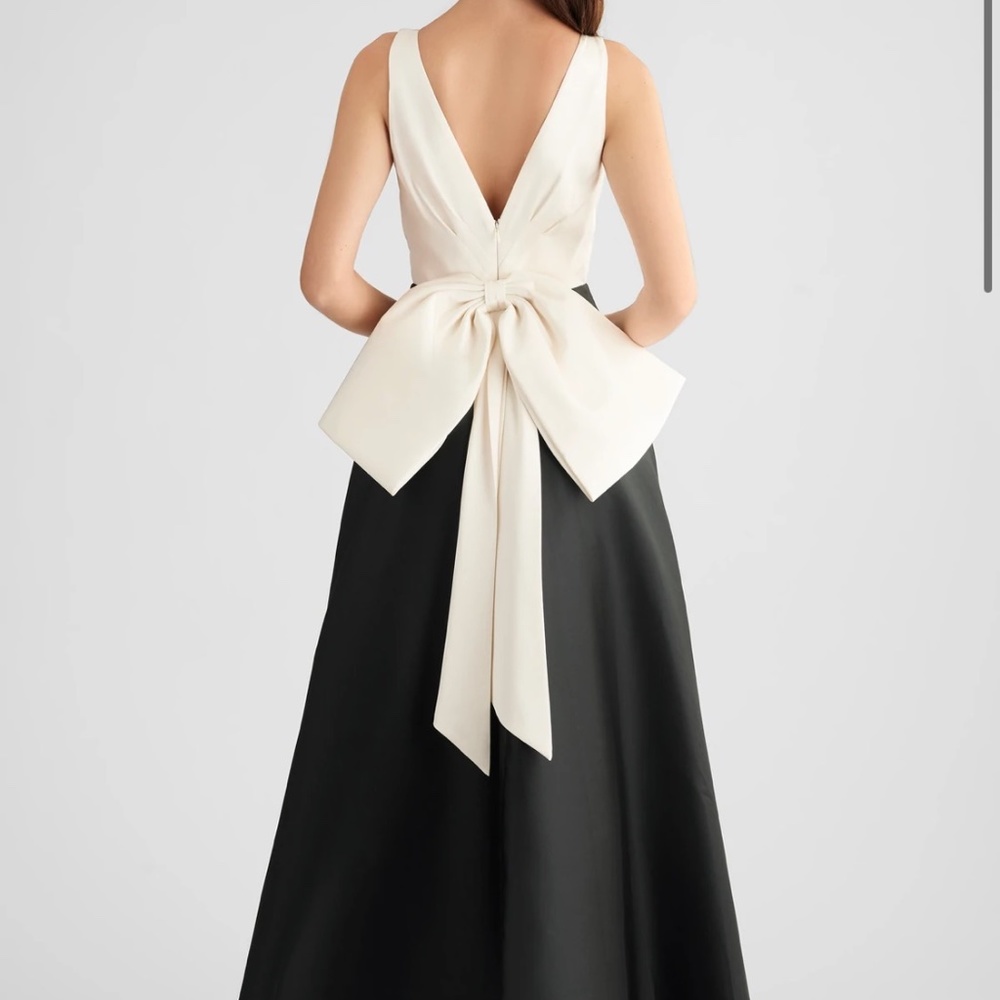Sachin + Babi Black and White Wedding Dress
